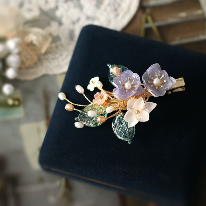 Two-Tone Hydrangea Flowers Hairpin