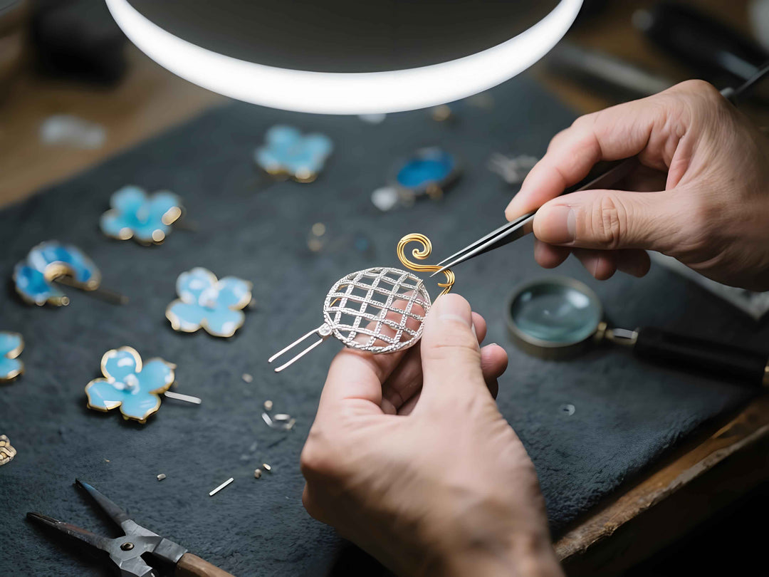 Bun Hairpins as Statement Jewelry How to Style Girls’ Hairpins for Every Occasion