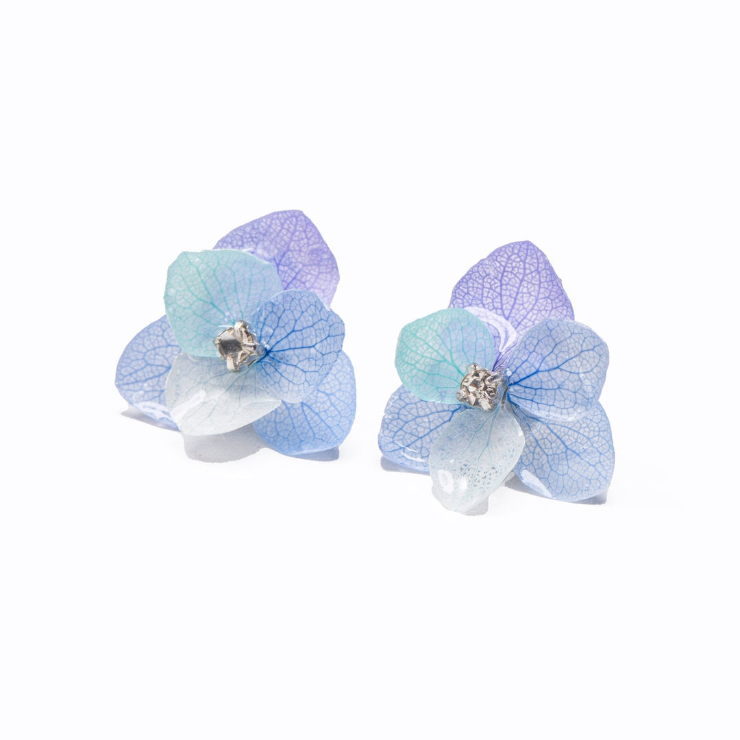 Ohrstecker mit Hortensienblüten in 4 Farbtönen, Blau