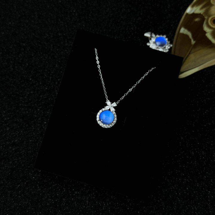 Handcrafted Butterfly Specimen Necklace  An Elegant Light Luxury Gift for Your Girlfriend or Close Female Companion