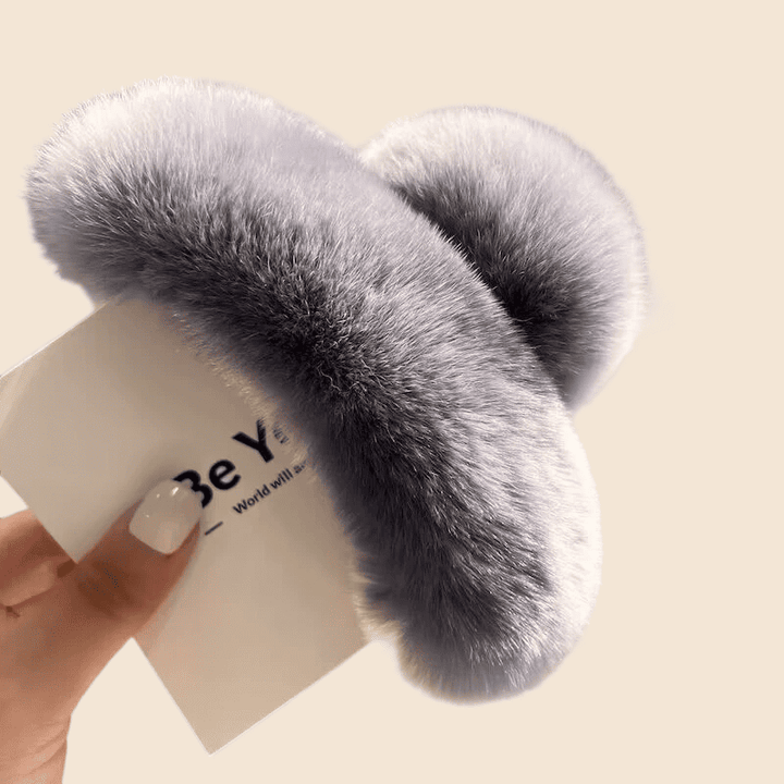 Fluffy hair clips, simple hair,gathering clips, stylish hair accessories with an advanced INS - style fluffy hair clips