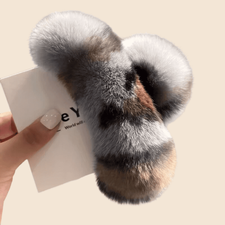 Fluffy hair clips, simple hair,gathering clips, stylish hair accessories with an advanced INS - style fluffy hair clips