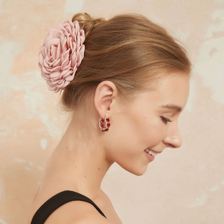 Große rosa Kamelien-Haarklammer