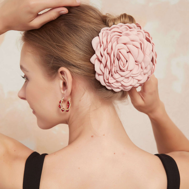 Große rosa Kamelien-Haarklammer