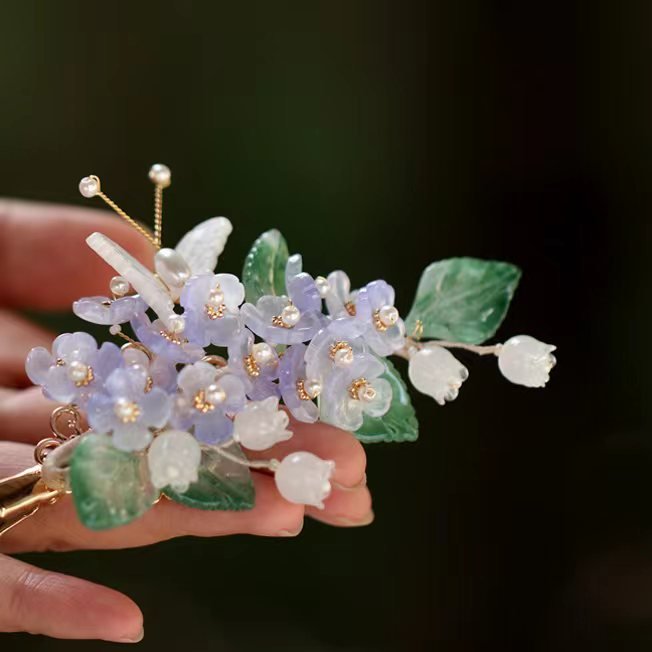 Lila Blume Schmetterling Garten Haarspange