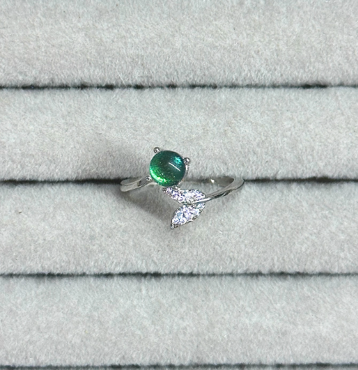 Emerald Green Jewel Beetle Wing Ring - Handmade Gold Open Ring - Minimalist Bio-Jewelry - Unique Statement Specimen Ring - Luxury Nature Gift for Her