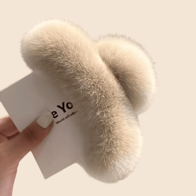 Fluffy hair clips, simple hair,gathering clips, stylish hair accessories with an advanced INS - style fluffy hair clips