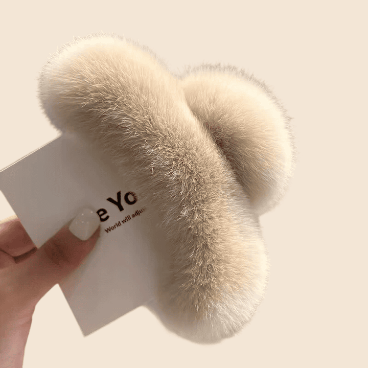 Fluffy hair clips, simple hair,gathering clips, stylish hair accessories with an advanced INS - style fluffy hair clips