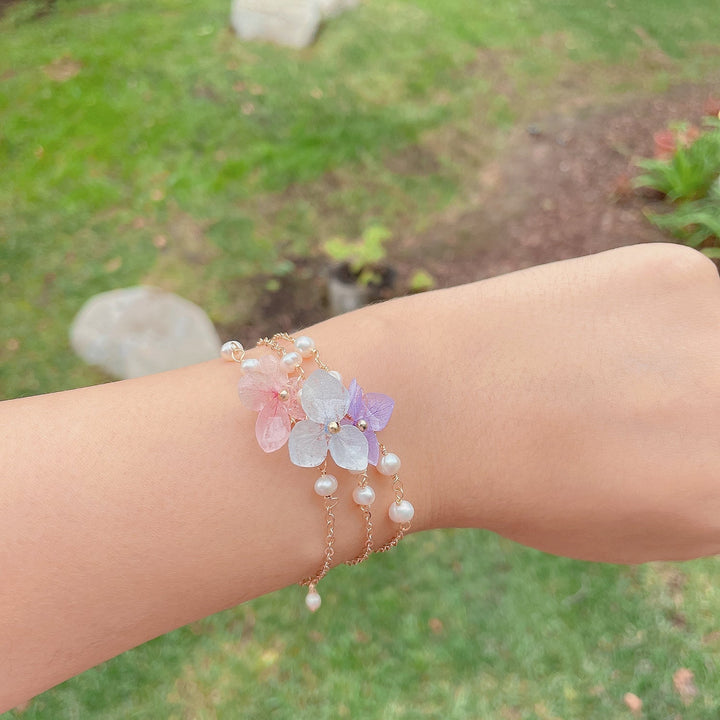 Miss Hydrangea Pearl Bracelet  (Stackable)