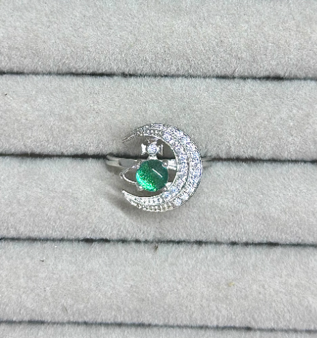 Emerald Green Jewel Beetle Wing Ring - Handmade Gold Open Ring - Minimalist Bio-Jewelry - Unique Statement Specimen Ring - Luxury Nature Gift for Her