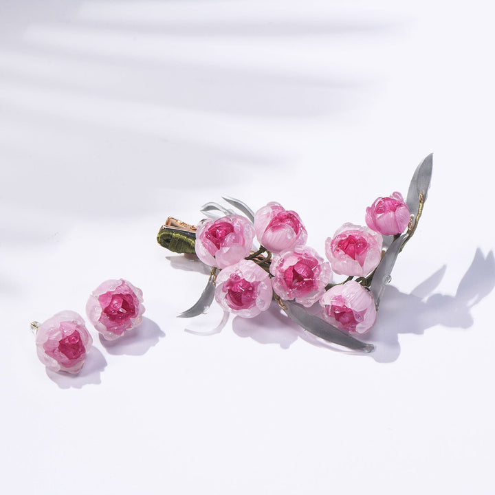 *My Rain Garden* Flowering Camellia Buds Hair Clip
