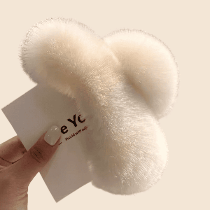 Fluffy hair clips, simple hair,gathering clips, stylish hair accessories with an advanced INS - style fluffy hair clips