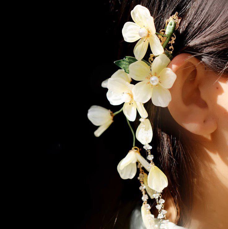 Haarspange mit Osmanthusblüten-Quaste
