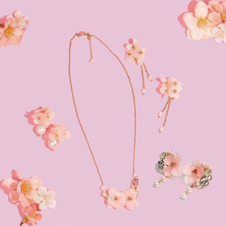 4-teiliges Weihnachtsgeschenkset mit rosa Hortensienschmuck (25 % Rabatt)