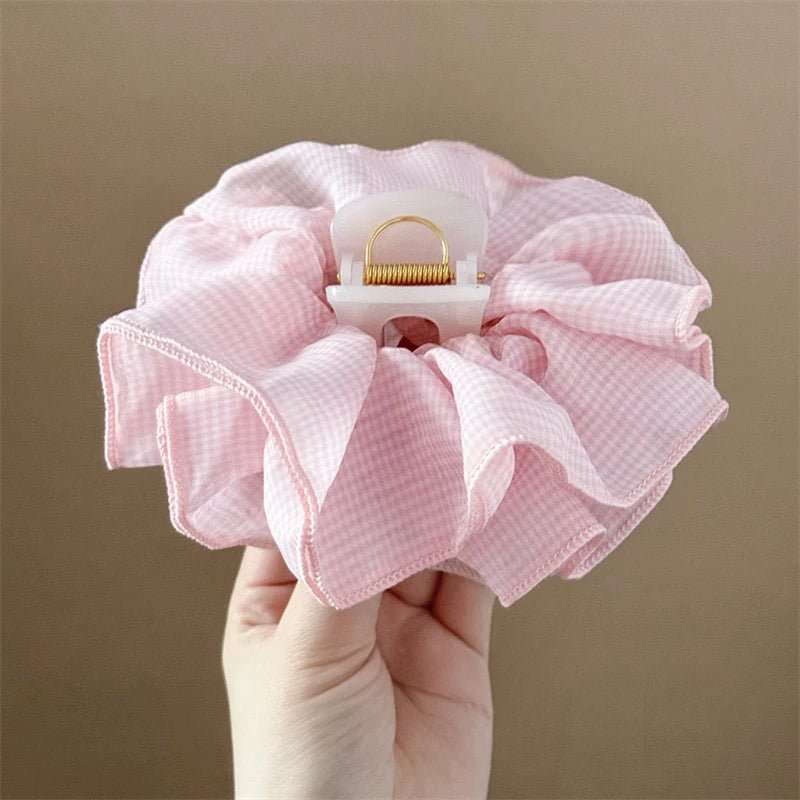Rosa Organza-Haarklammer