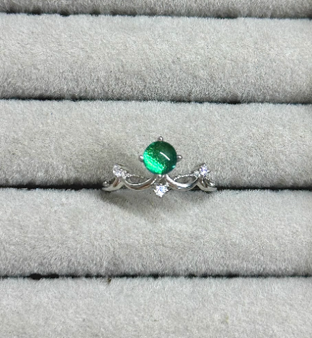 Emerald Green Jewel Beetle Wing Ring - Handmade Gold Open Ring - Minimalist Bio-Jewelry - Unique Statement Specimen Ring - Luxury Nature Gift for Her