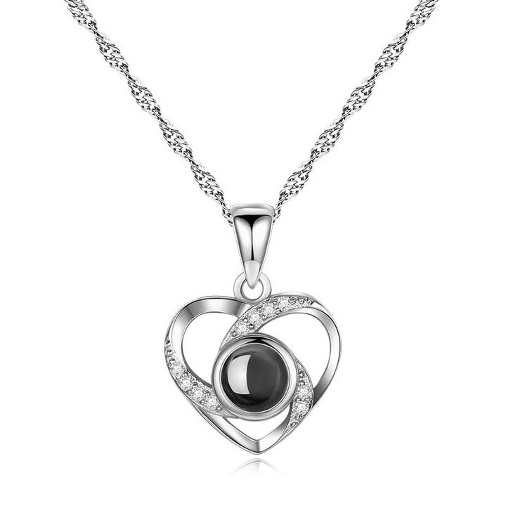 "Love You for Ten Thousand Years" pendant — a free-engraving, light luxury clavicle chain with an elegant and premium feel