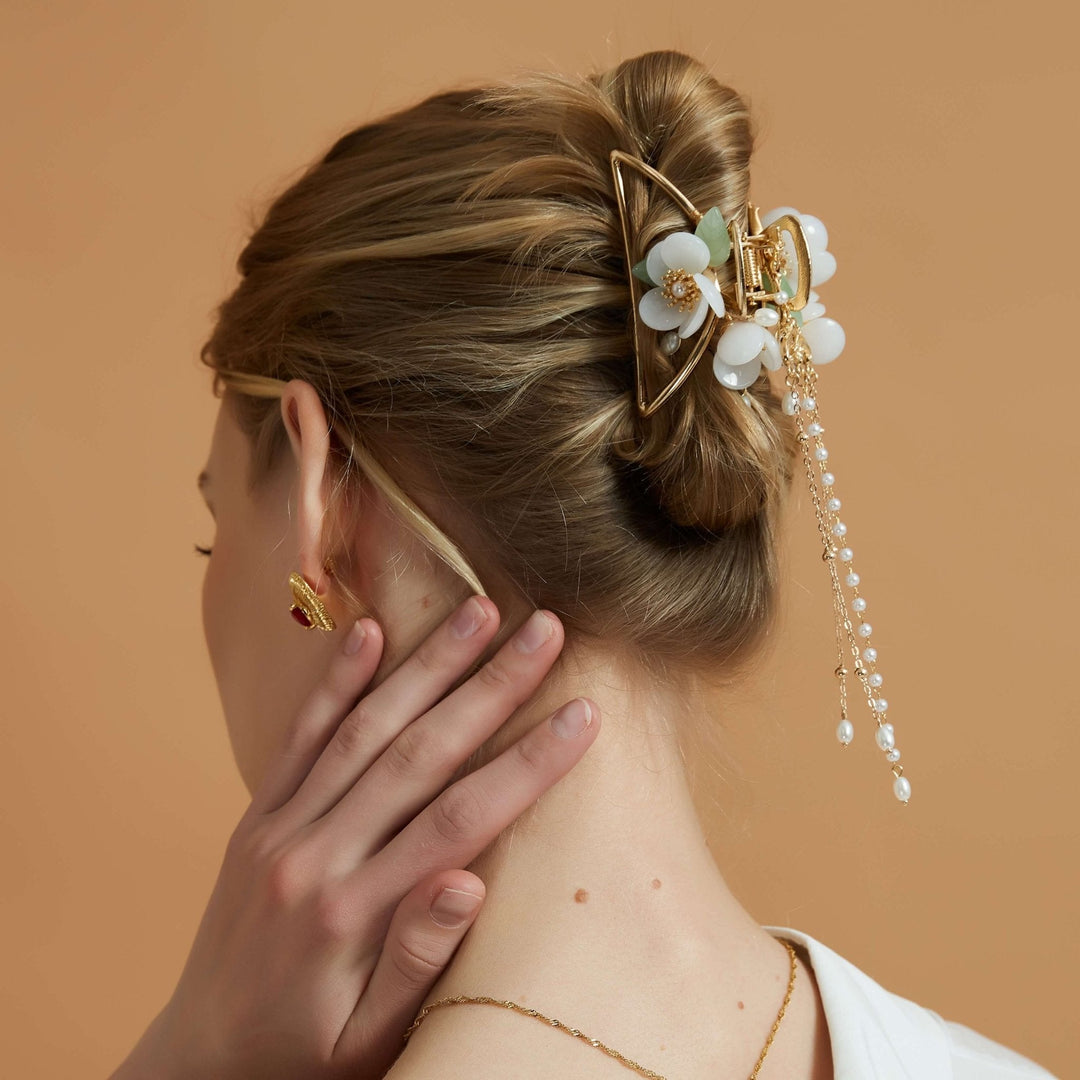 Weiße Jasminblüten Haarklammer/ Final Sale