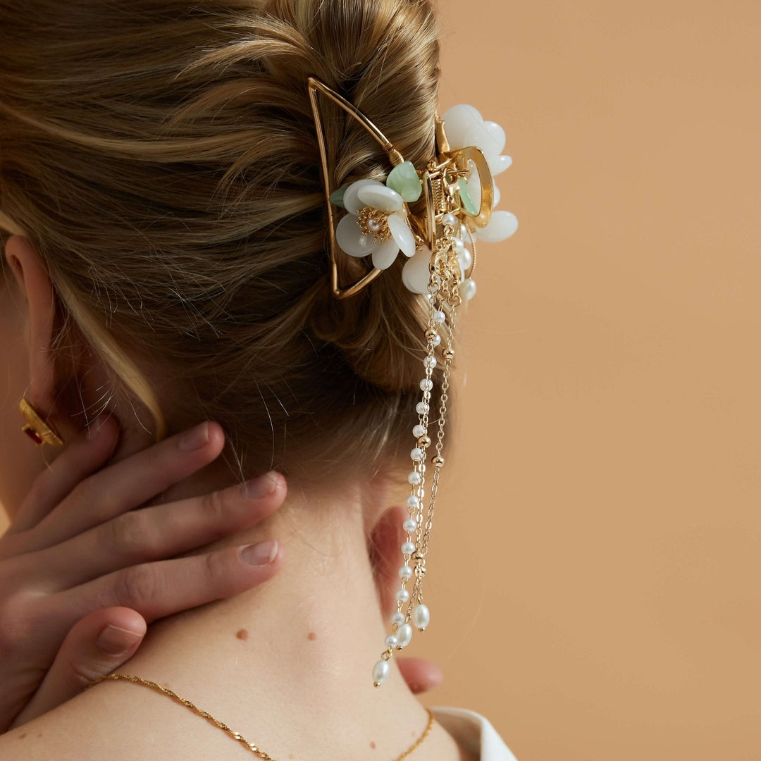 Weiße Jasminblüten Haarklammer/ Final Sale