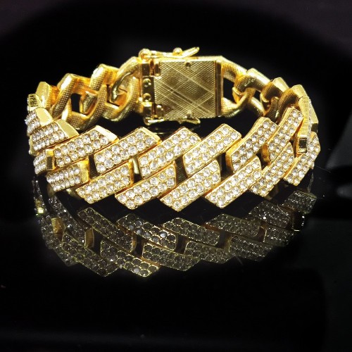 Wide Hiphop Diamond-Encrusted Rhombus Bar 20mm Thick Gold Cuban Diamond-Shaped Necklace