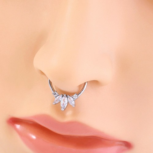 Amazon Cross-Border Piercing Faux Nose Stud: Copper Inlaid Zircon Star Heart Nose Clip, Leaf Irregular Nose Ring, Nose Jewelry