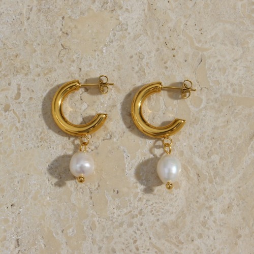 European and American INS Fashionable Lightweight Luxurious Earrings: Stainless Steel 18K Gold-Plated Single Pearl Freshwater Pearl Ear Hoops