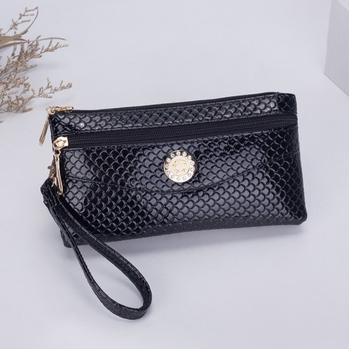 2023 New Womens Bag - Stylish and Unique Single-Shoulder Crossbody for Street Vendors, Handheld Mom Bag, Direct from the Factory
