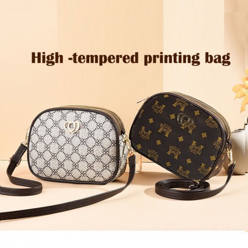 Fashionable Womens Bag - Large Capacity Commuter Crossbody Bag for Summer, Popular and Versatile, Factory Wholesale for Street Vendors