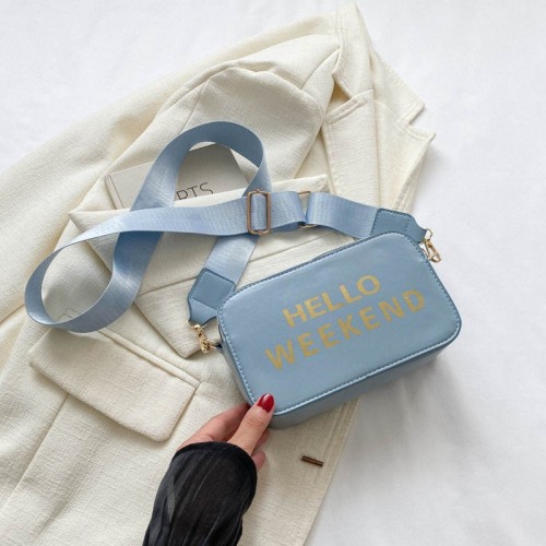 Trendy Camera Bag in 2023, New Autumn/Winter Fashionable Square Bag, Solid Color Letter Single Shoulder Bag, Crossbody Bag