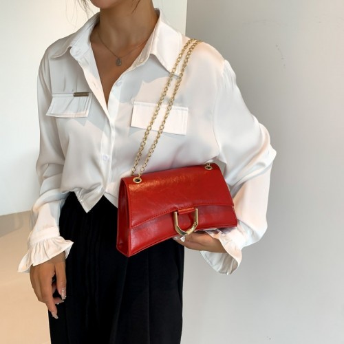 Minimalist 2023 Vintage-Inspired Solid Crossbody: Unfussy Casual Appeal